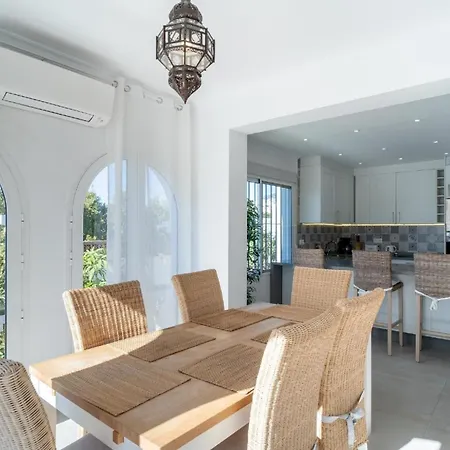 Fuer 5 Personen Ca 100 Qm In Nerja, Andalusien Costa Del Sol Apartamento Nerja