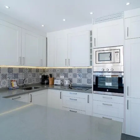 Fuer 5 Personen Ca 100 Qm In Nerja, Andalusien Costa Del Sol