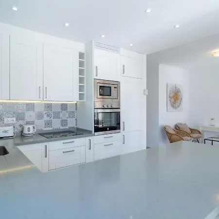 Apartment Fuer 5 Personen Ca 100 Qm In Nerja, Andalusien Costa Del Sol *