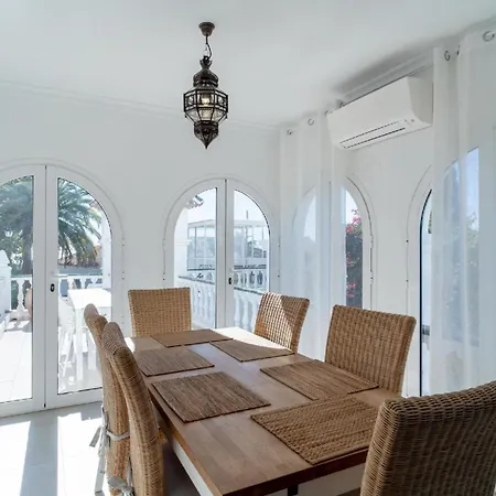 Fuer 5 Personen Ca 100 Qm In Nerja, Andalusien Costa Del Sol *